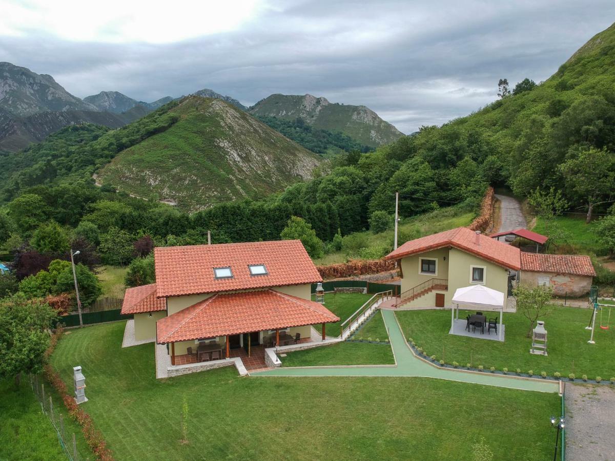 Onís El Campo Mateo Apartamentos מראה חיצוני תמונה